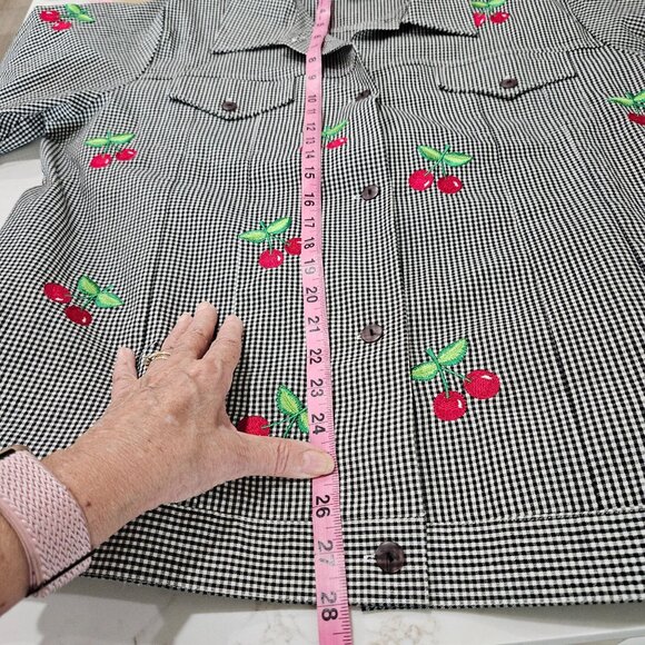 Quacker Factory Black & White Jacket Gingham Cherry Embroidered 1X Rockabilly - Picture 9 of 10
